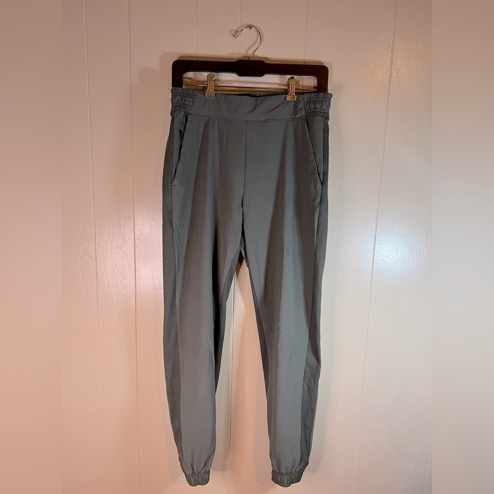 Athleta Texture Brooklyn Jogger